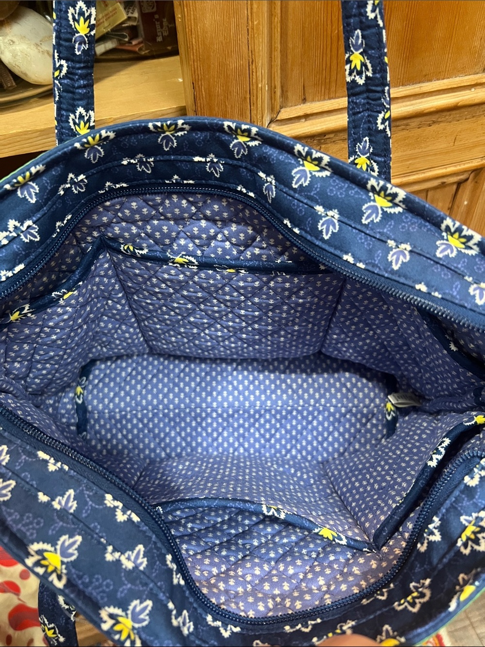 NWOT Vera Bradley Small Original Tote in Maison Blue Pattern - Picture 10 of 11